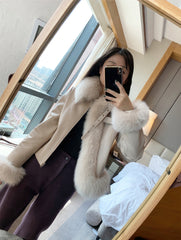 Women's Elegant Apricot Sheepskin Leather Jacket Warm Winter Fur Coat